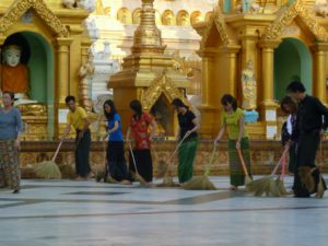 shwedagon yangoon myanmar